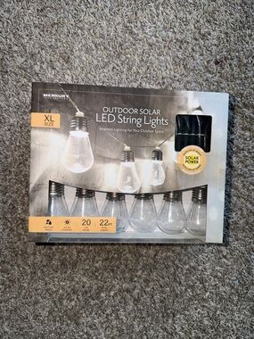 Outdoor Solar LED String Lights - Clear XL Bulbs